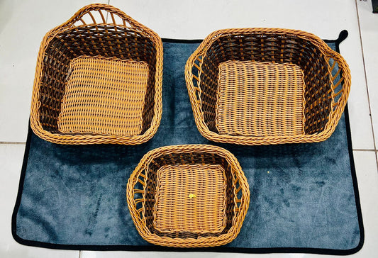 Medium Nylon-Cane Food Serving Basket 1pc