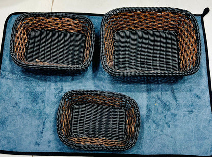 Medium Nylon-Cane Food Serving Basket 1pc